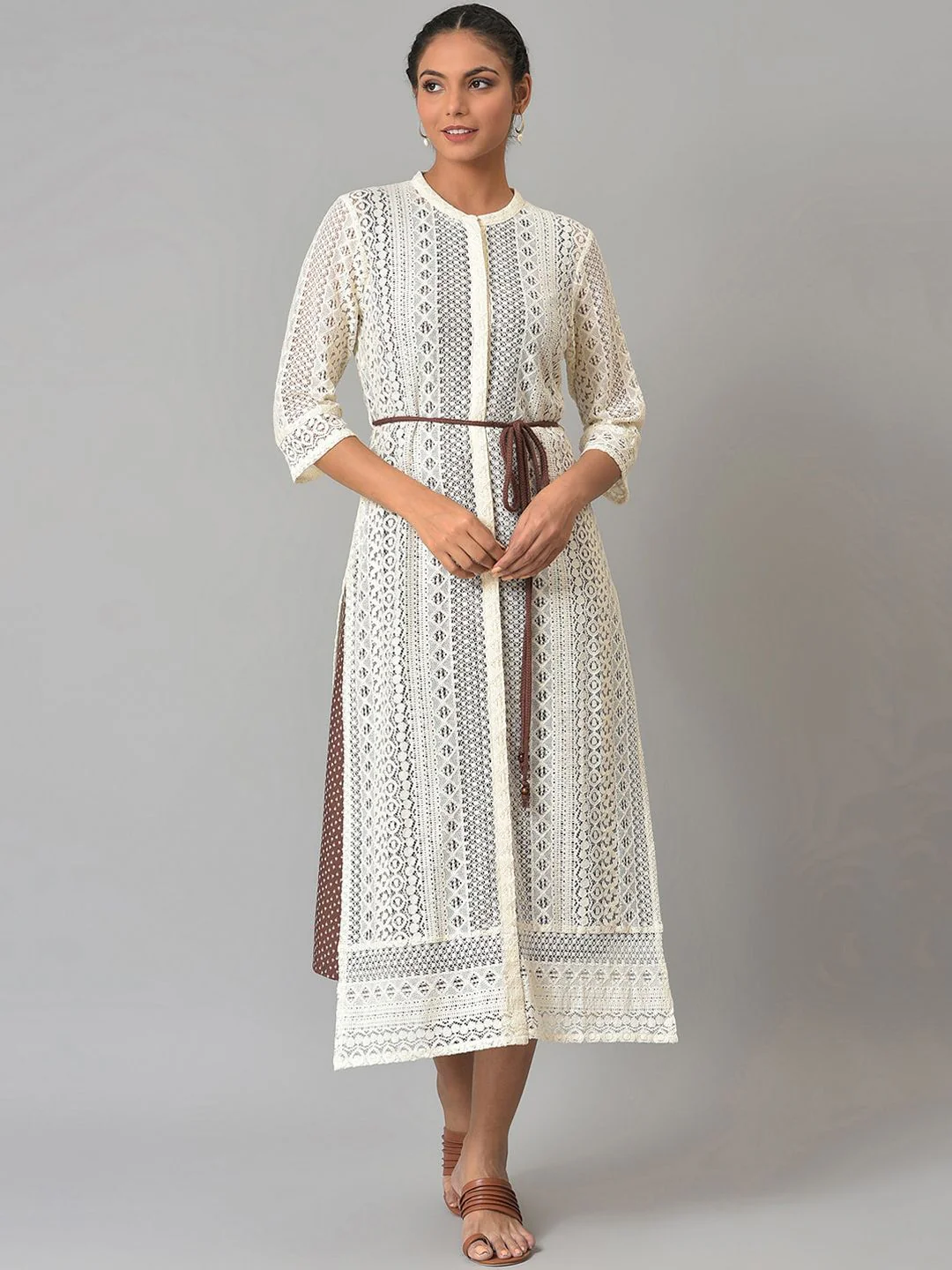 W Women Geometric Printed Cotton Kurta - Image 6