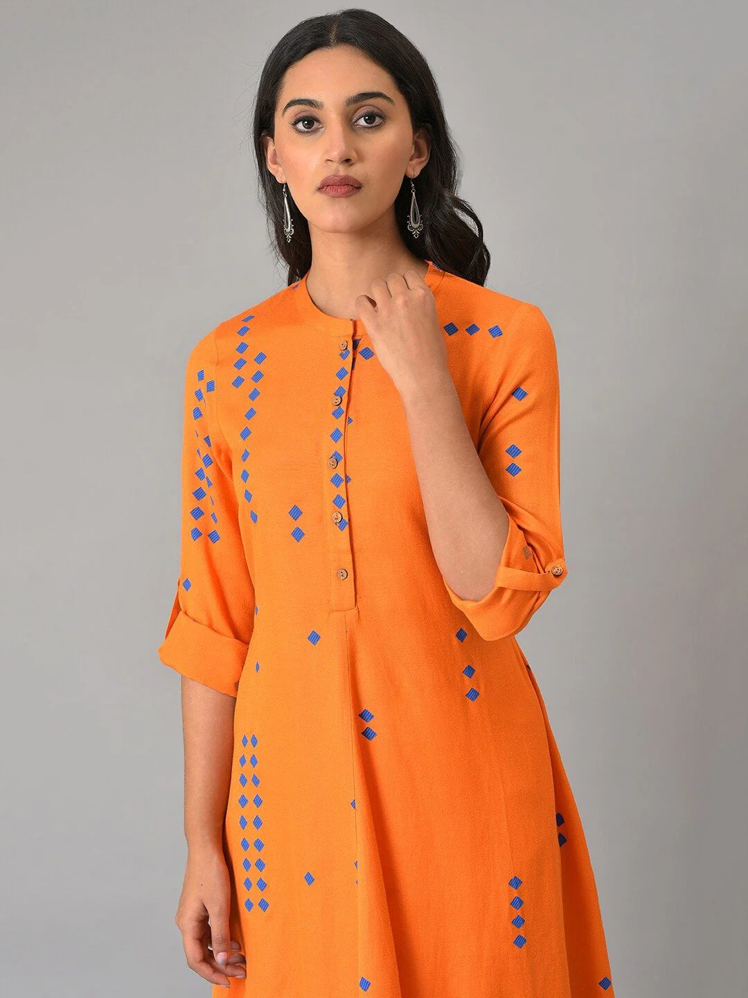 W Women Geometric Printed Kurta - Image 5