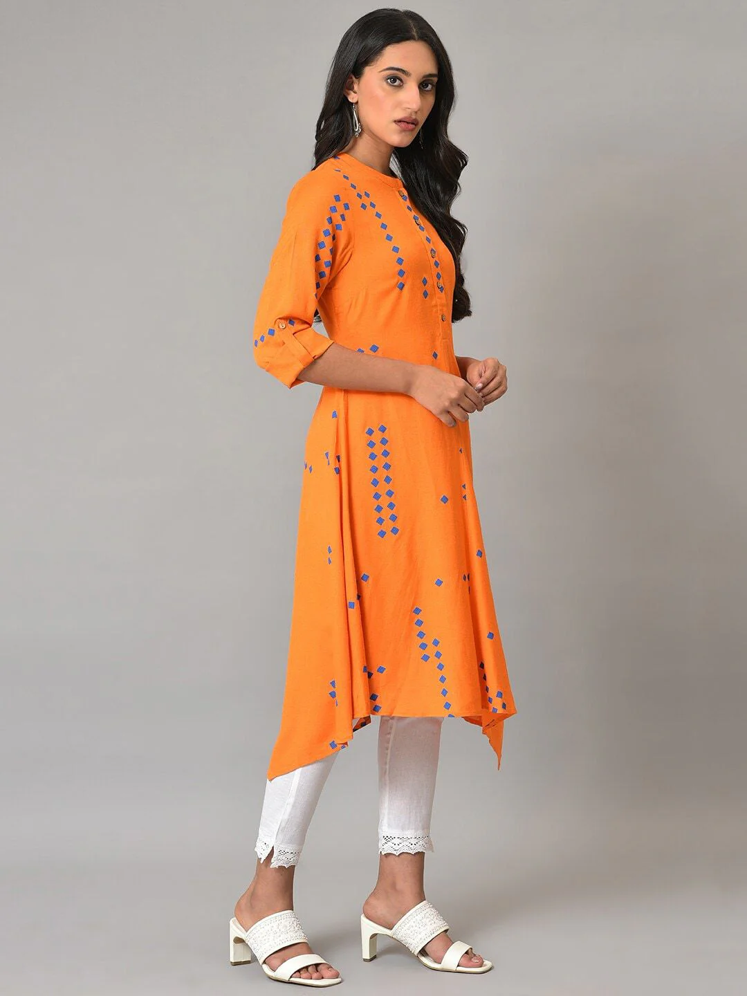W Women Geometric Printed Kurta - Image 6