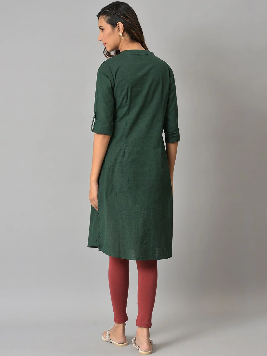 W Women Green Keyhole Neck Thread Work Pathani Kurta - Image 4