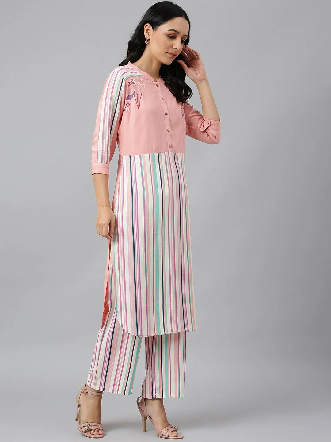 W Women Pink & Blue Striped Kurta - Image 3