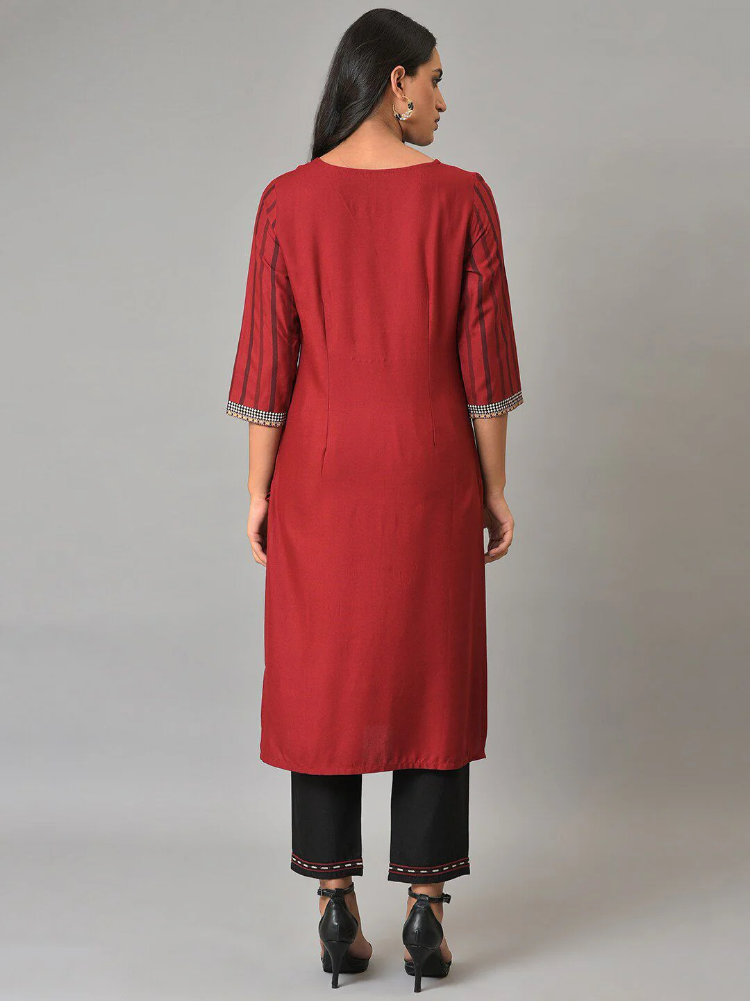W Women Round Neck Striped Kurta - Image 6