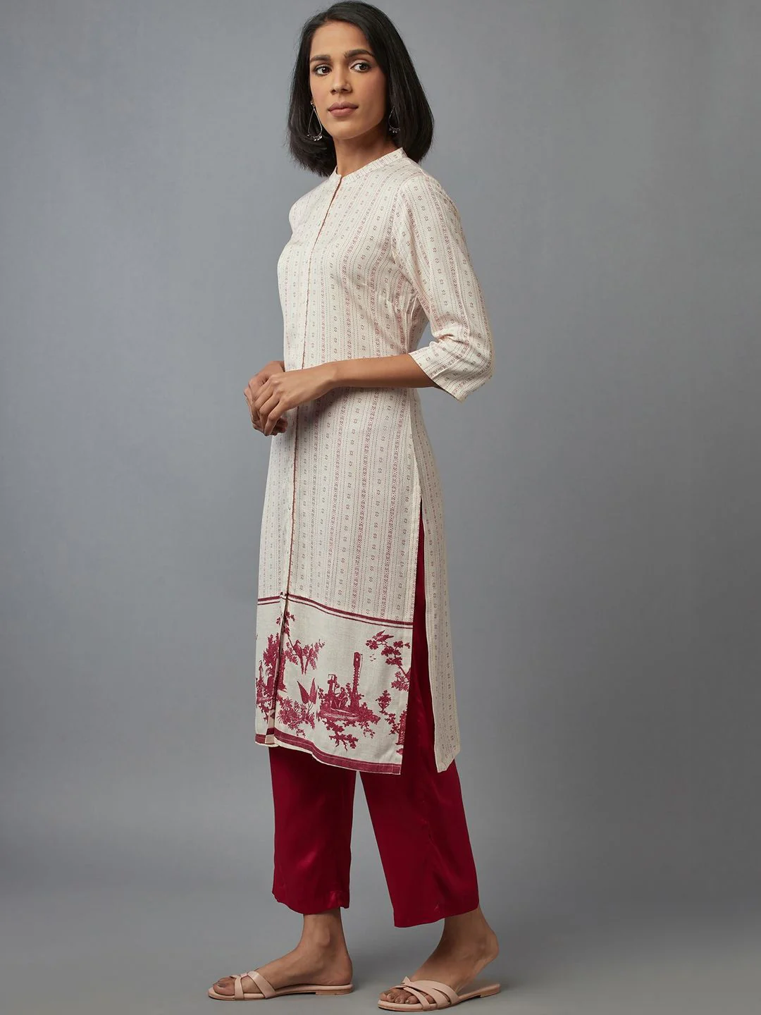 W Women White Ethnic Motifs Embroidered Flared Sleeves Kurta - Image 5