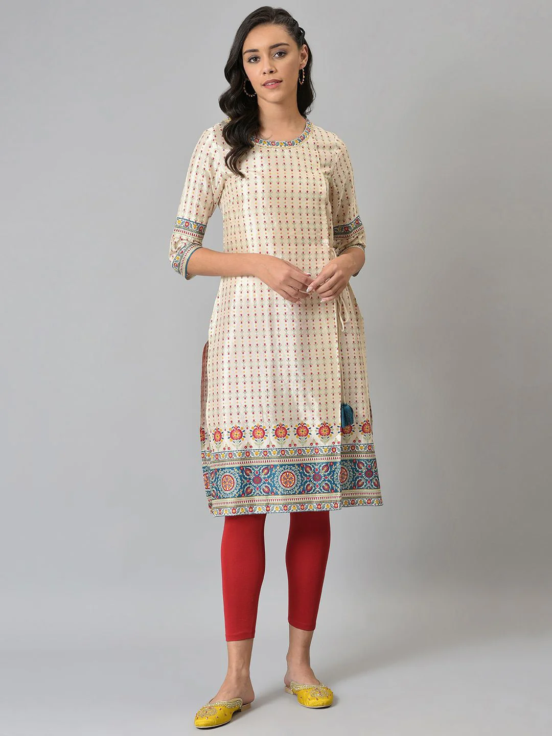 W Women White Geometric Striped Handloom Kurta - Image 2