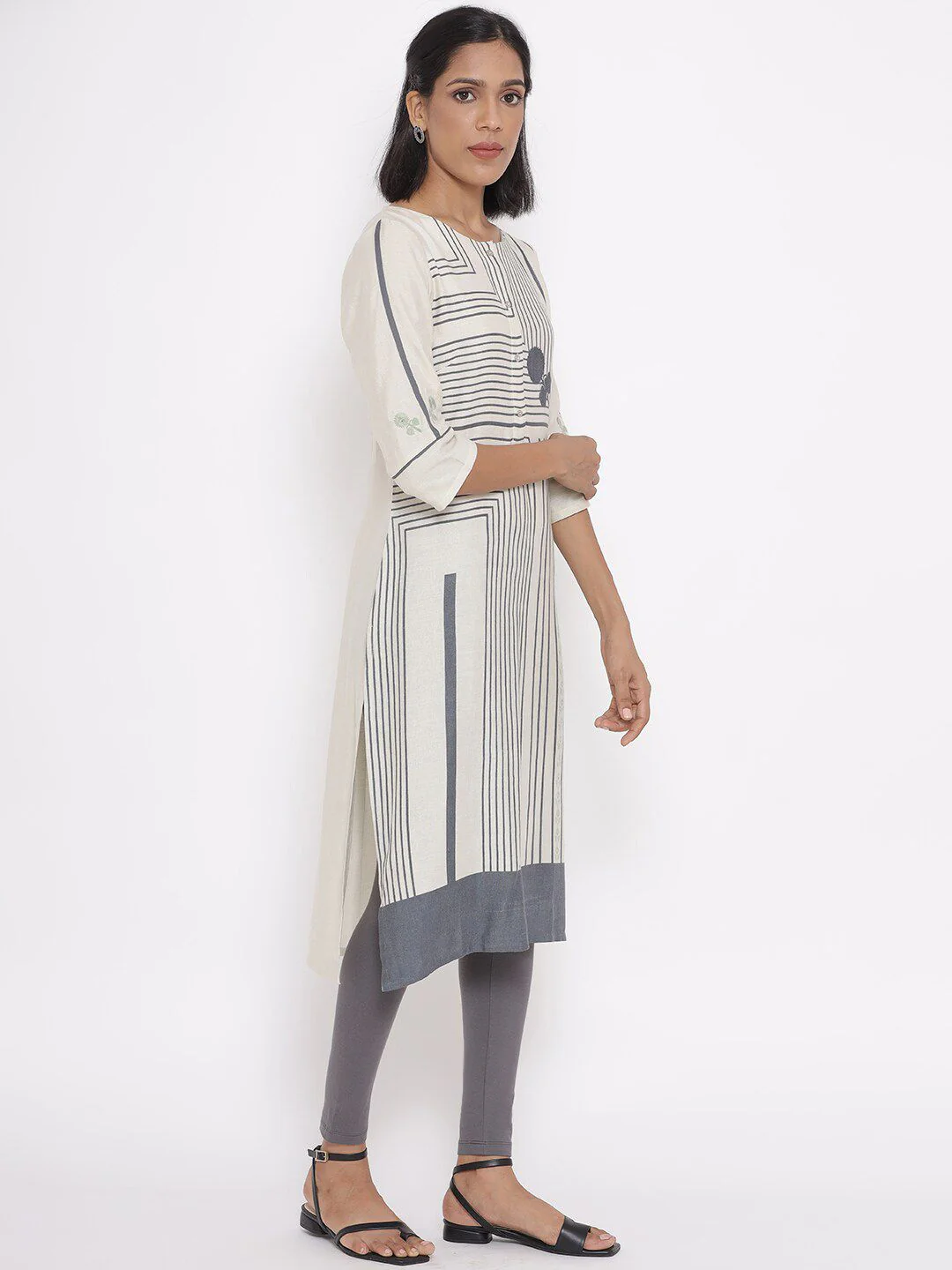 W Women White & Grey Striped A-Line Kurta - Image 3