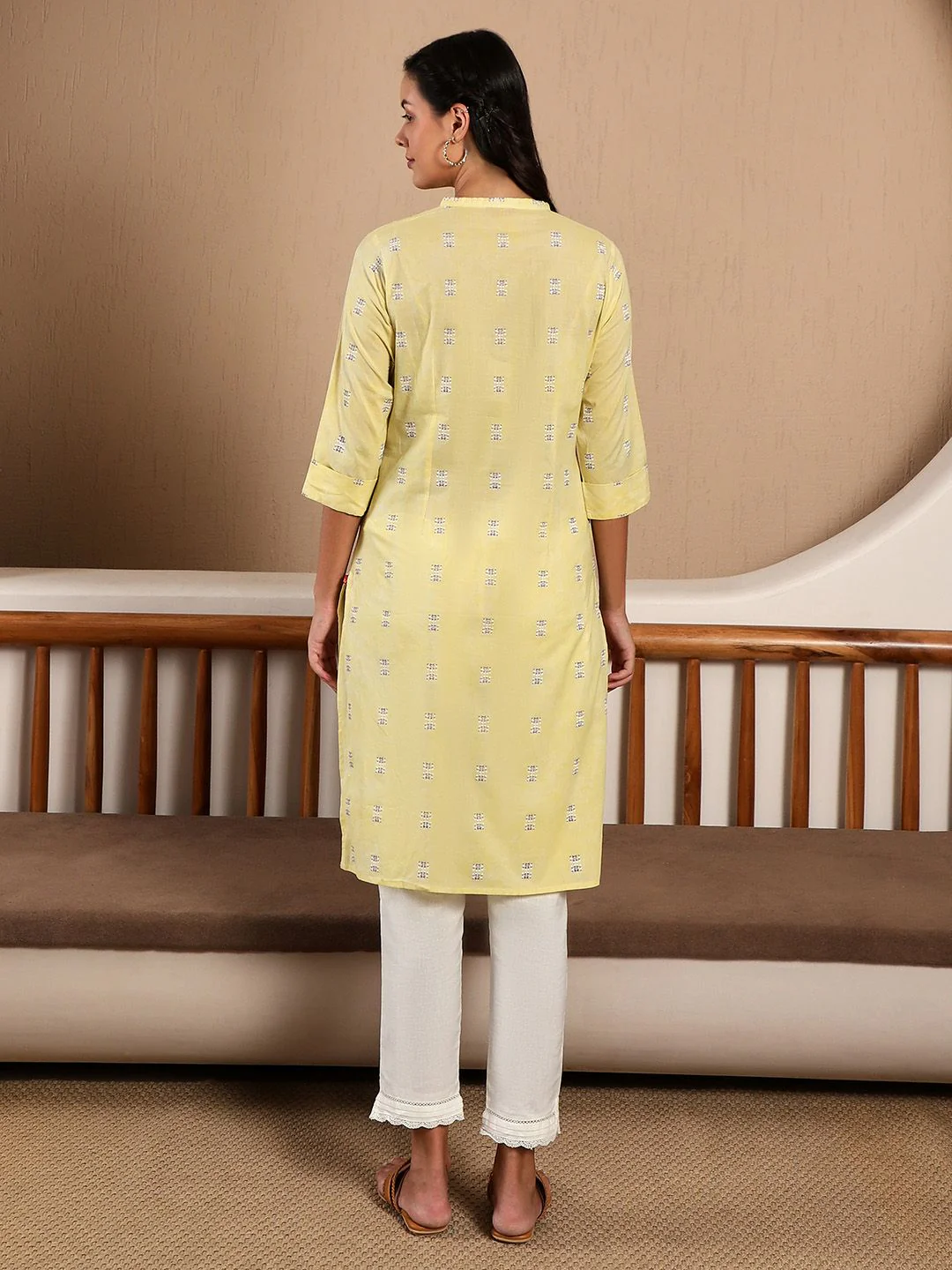 W Women Yellow Geometric Printed Cotton Kurta - Image 4