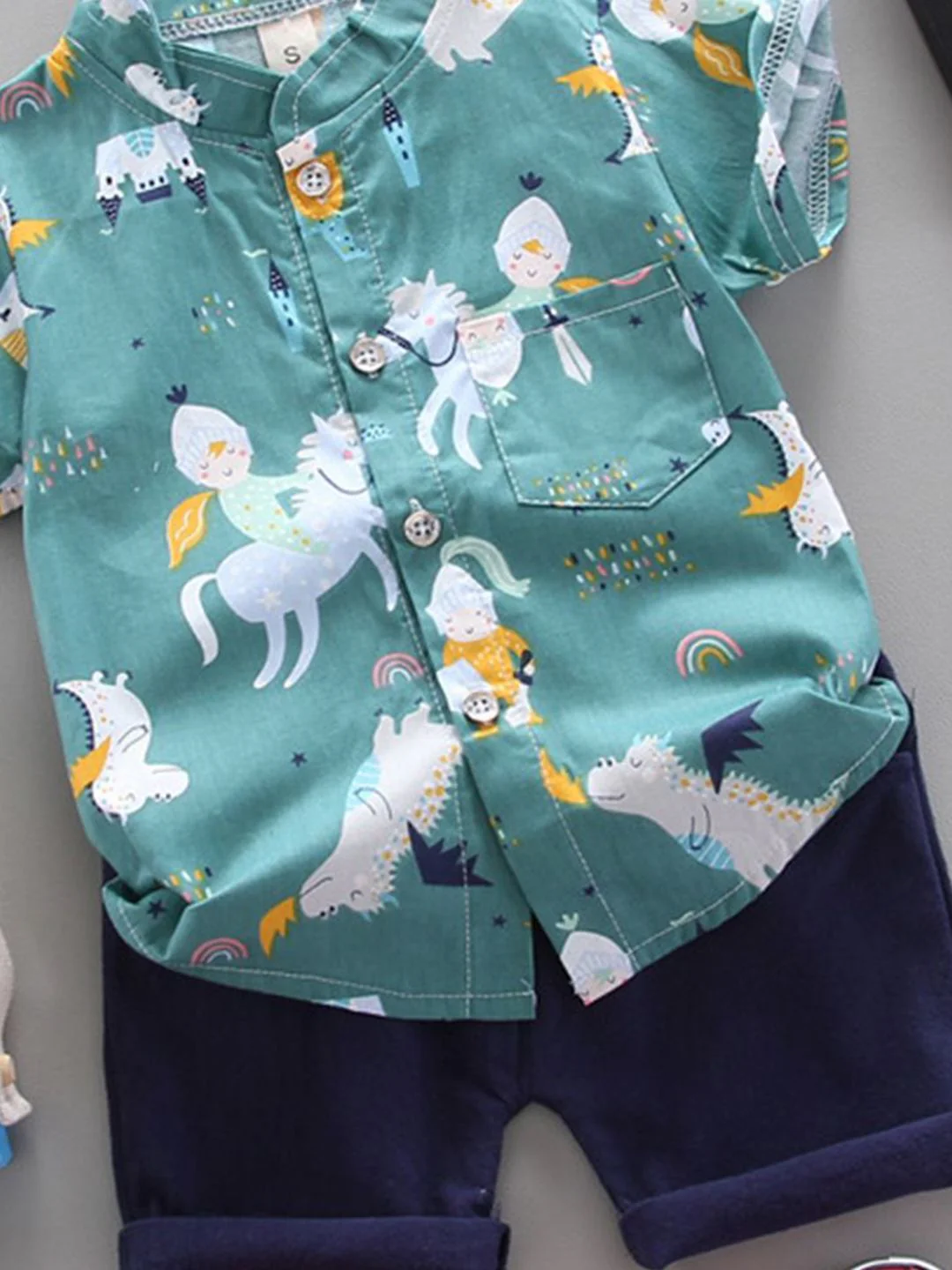 YK Boys Printed Shirt & Shorts Clothing Set - Image 2