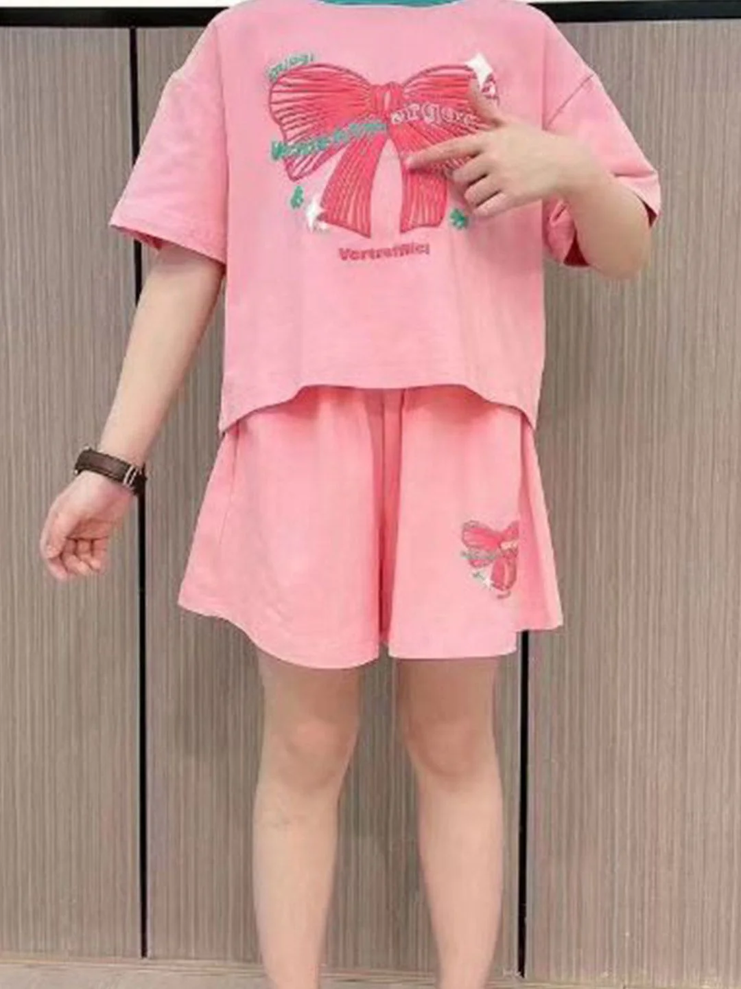 YK Girls Printed Round Neck T-Shirt With Shorts - Image 2