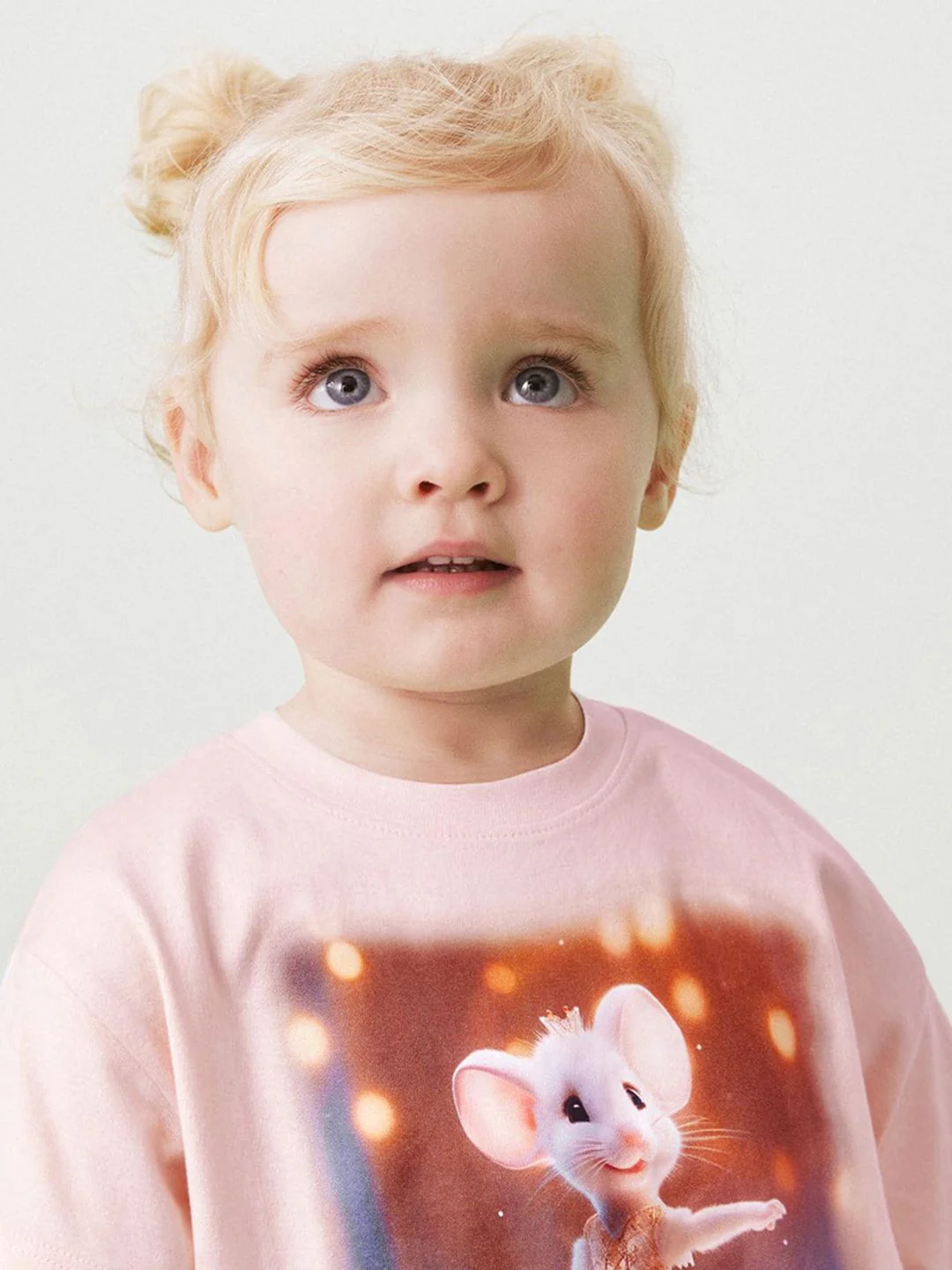 YK Girls Printed T-shirt With Shorts - Image 4