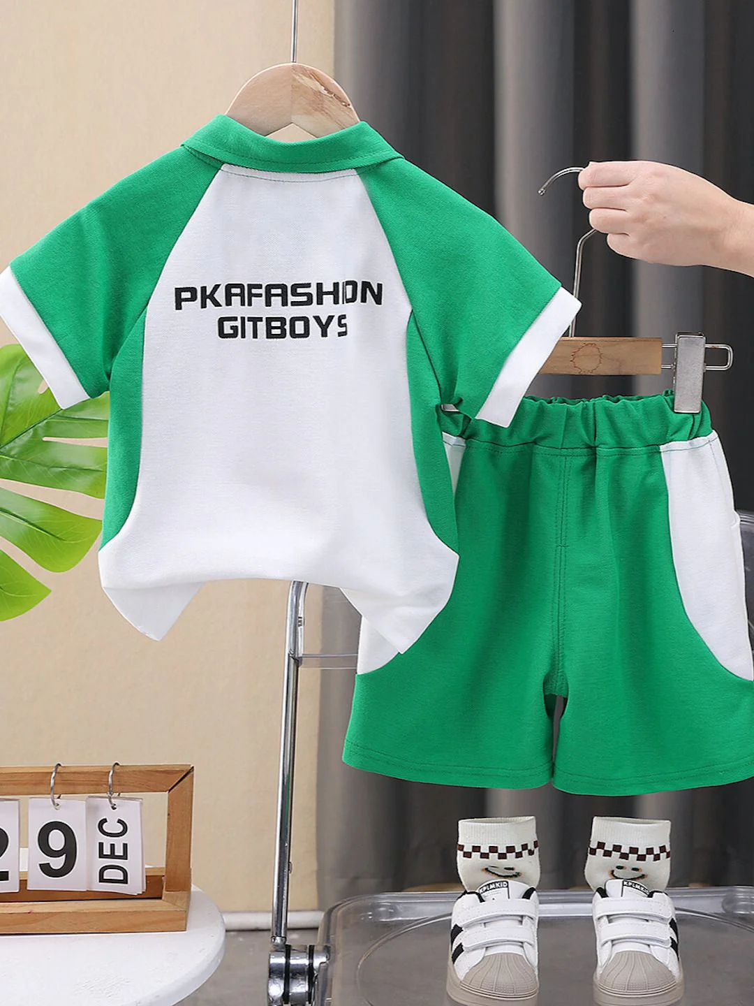 YK Printed Shirt-Collar T-Shirt With Shorts Clothing Set - Image 2