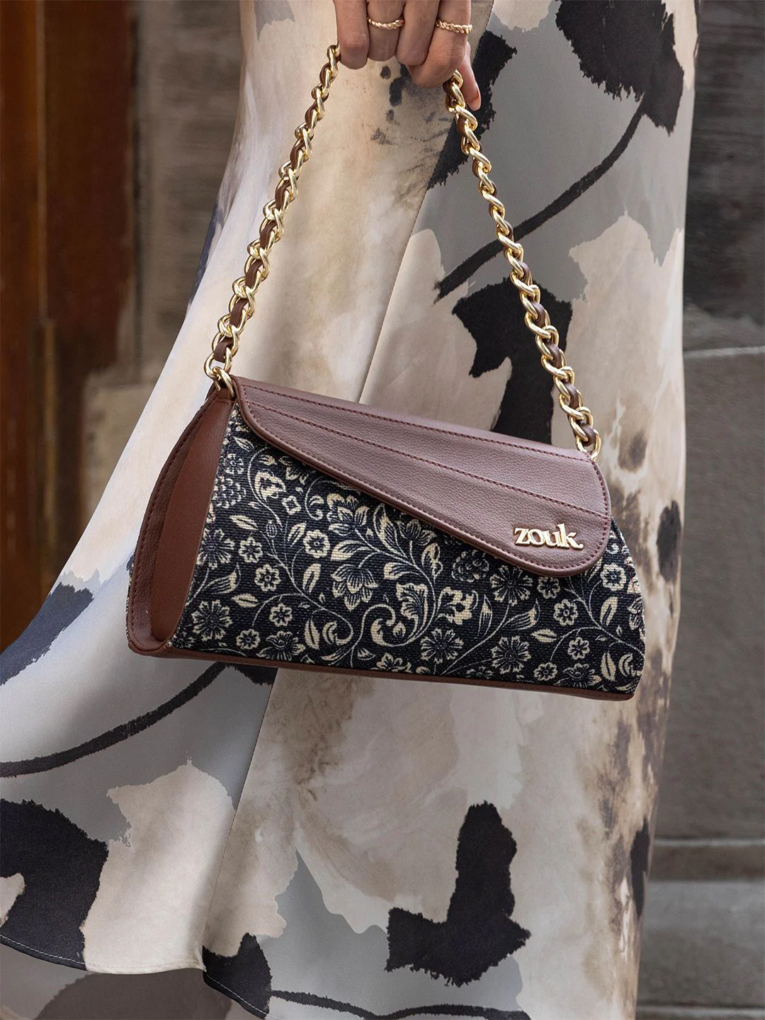 ZOUK Floral Printed Structured Sling Bag with Fringed - Image 5
